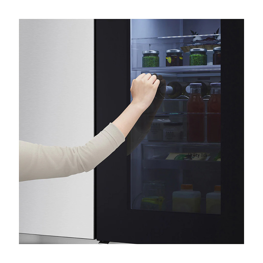 LG Kulkas Side by Side InstaView Door-in-Door™ 694L - GC-Q257CSFS